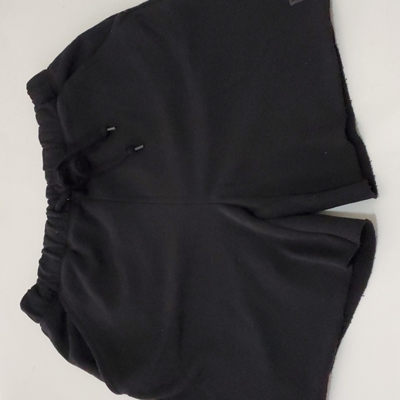 Victoria Secret's Pink Unisex Black Dod Short One Use - Picture 1 of 9